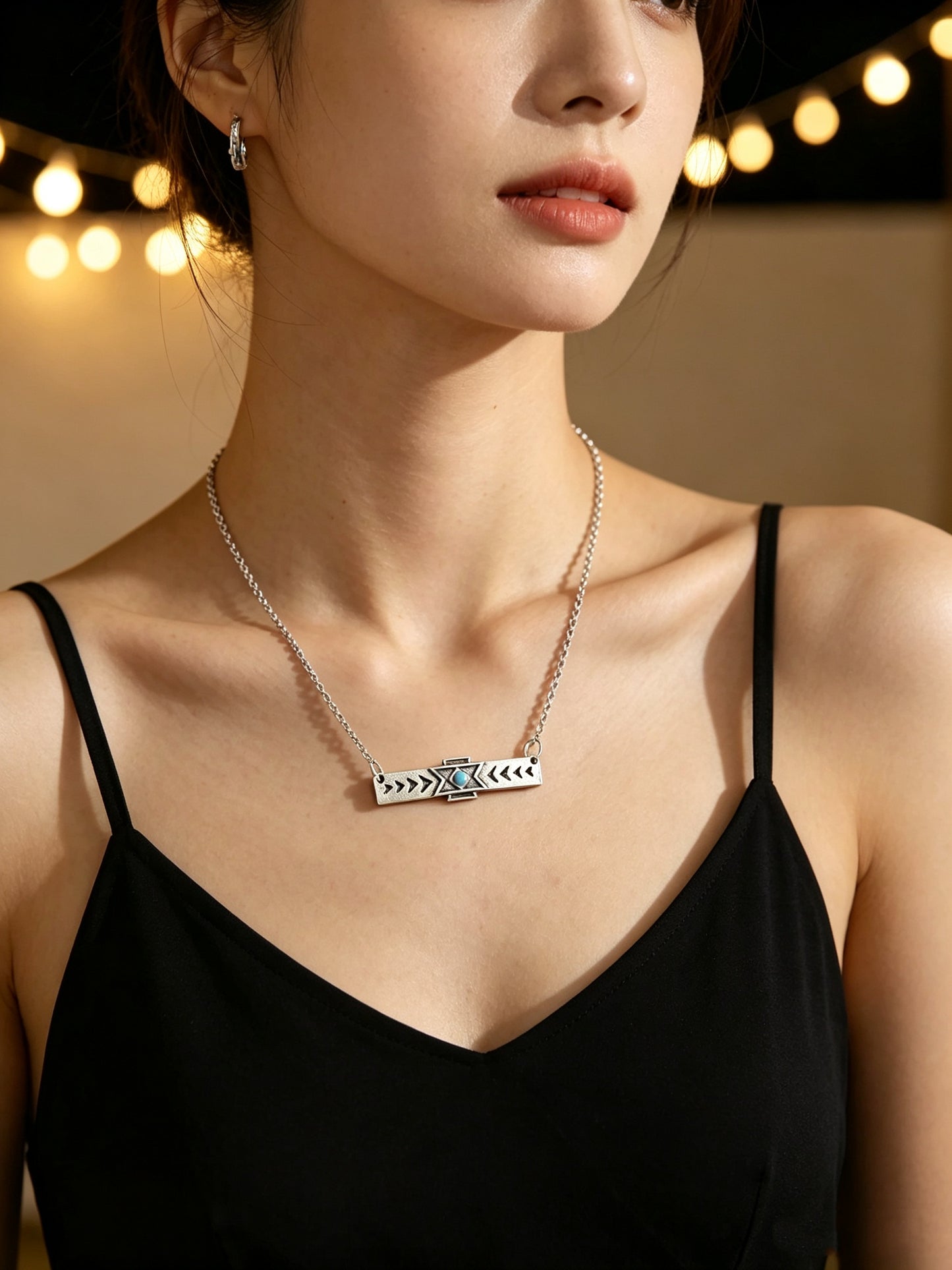 Single Arrow Pendant Necklace