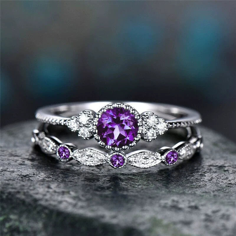 Two-piece Emerald Ring Set