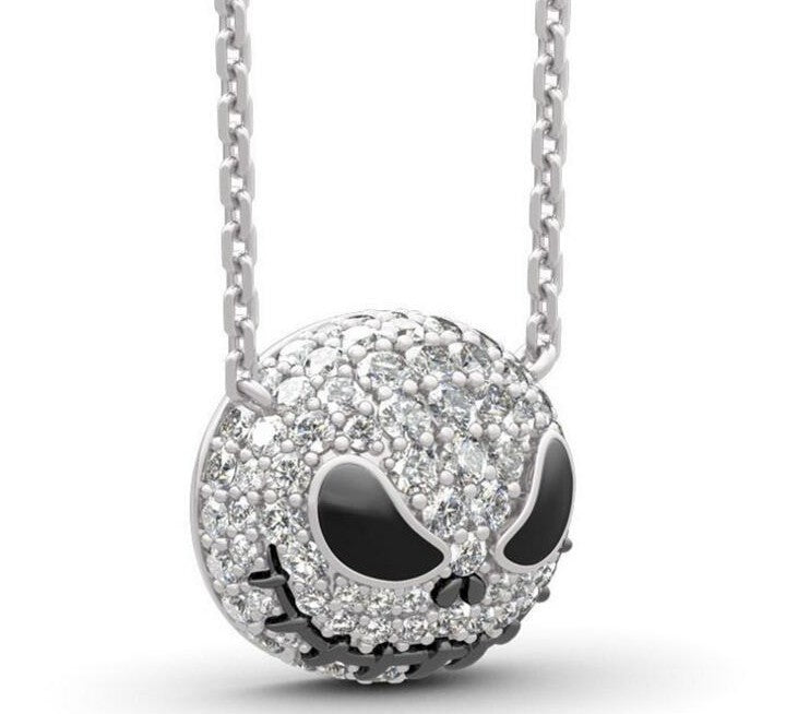 Diamond-Encrusted Skull Set