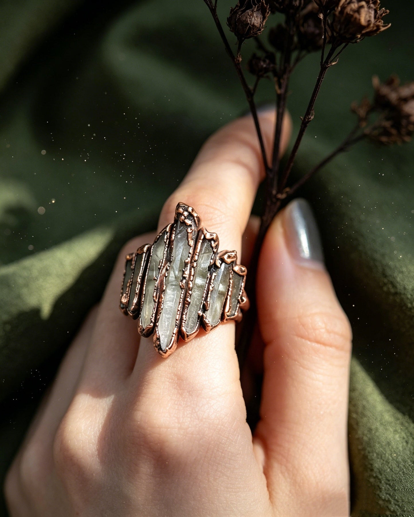 Irregular-Shaped Rock Bordering Ring