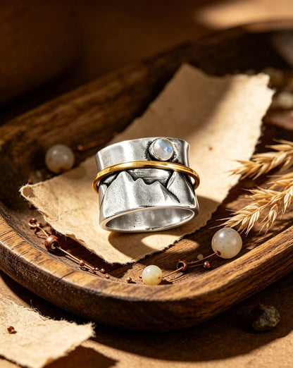 Valley Golden Circle Moonstone Ring