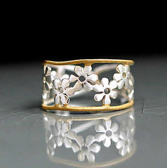 18k Rose Gold Two-tone Flower Ring