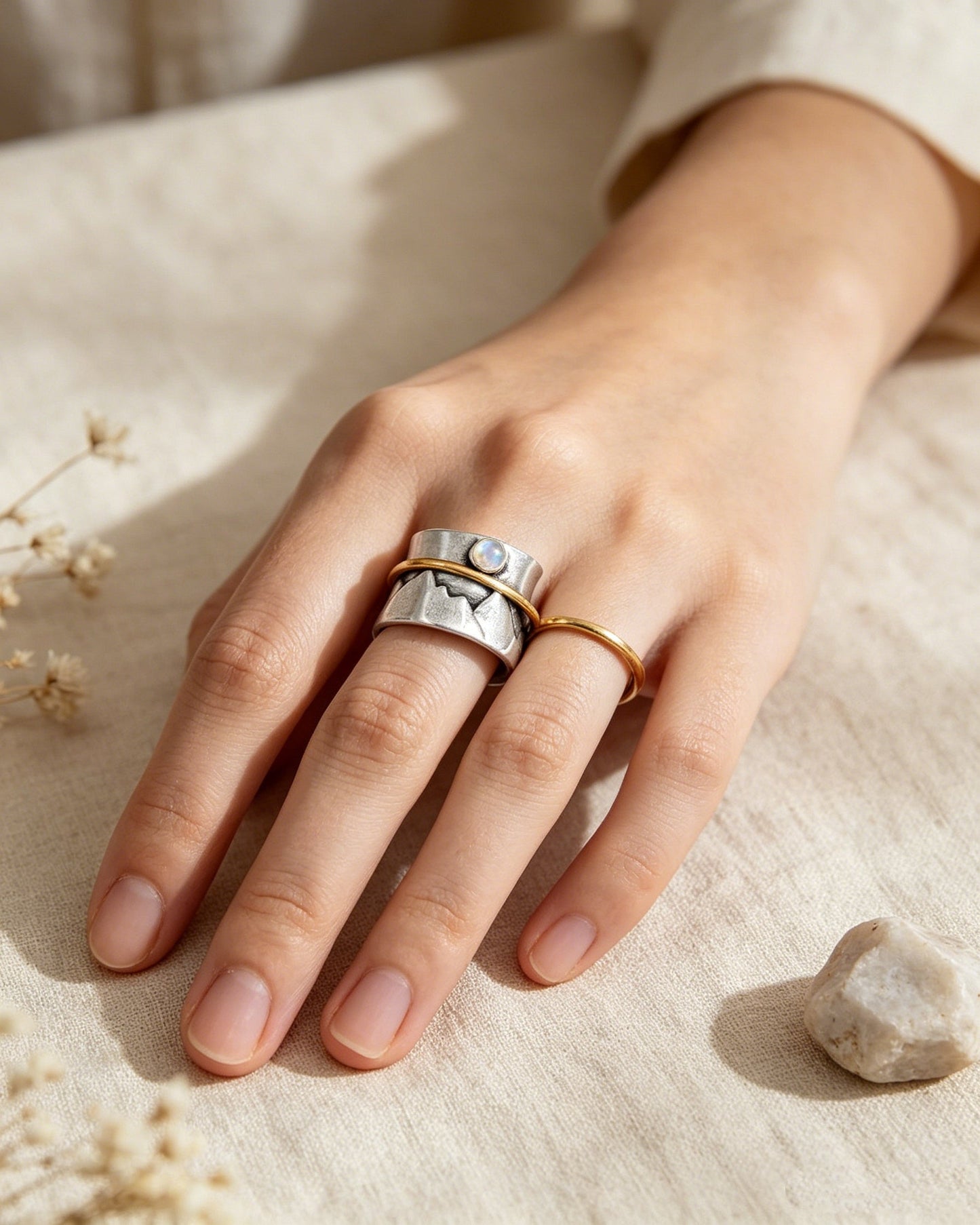 Valley Golden Circle Moonstone Ring