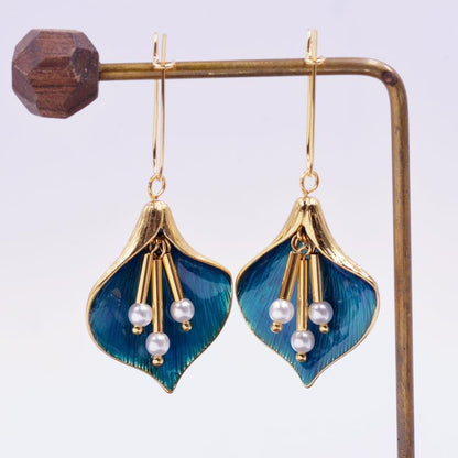 Pearl Flower Petal French-style Earrings