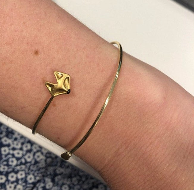 Embossed Open Fox Bracelet