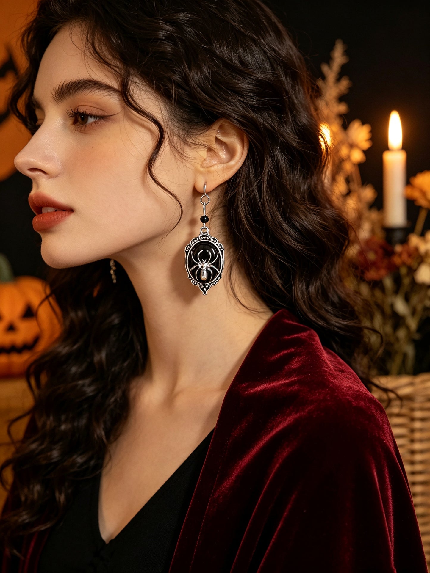 Retro Black Gemstone Spider Earrings