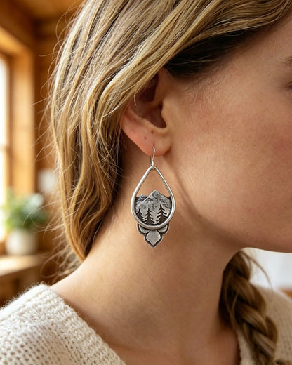 Waterdrop Mountain Forest Earring