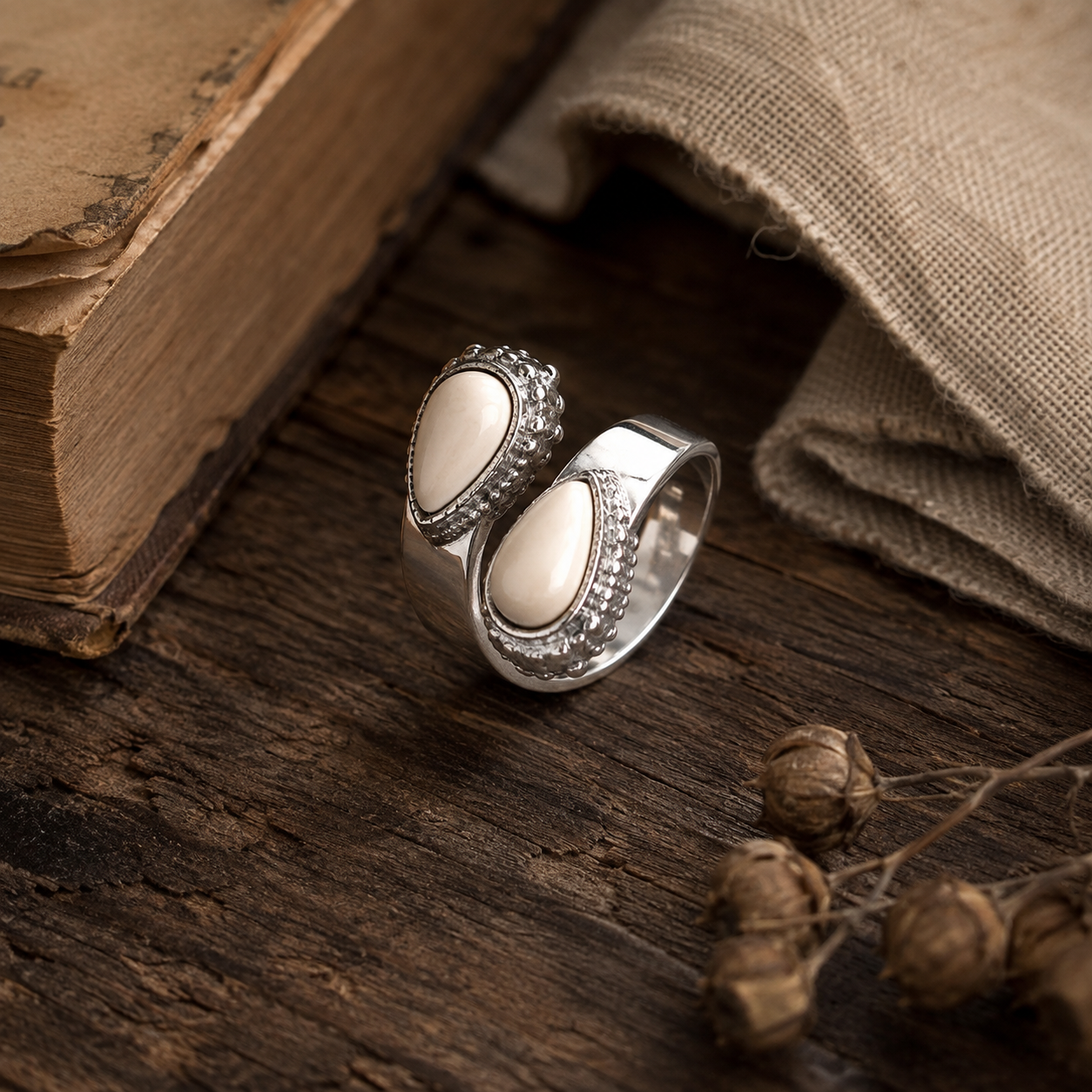 Waterdrop-shaped Turquoise Open Ring