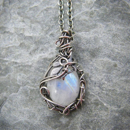 Retro Twisted Moonstone Necklace