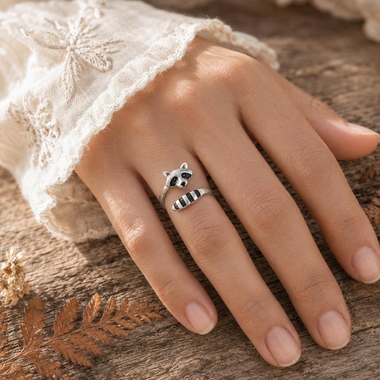 New Raccoon-shaped Open Ring