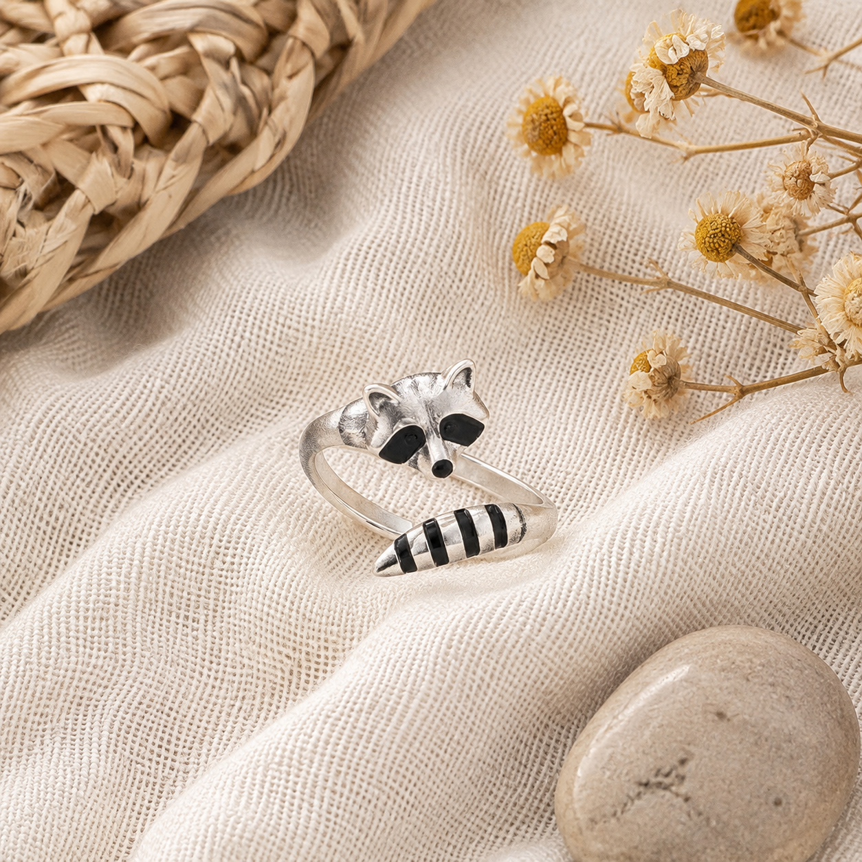 New Raccoon-shaped Open Ring