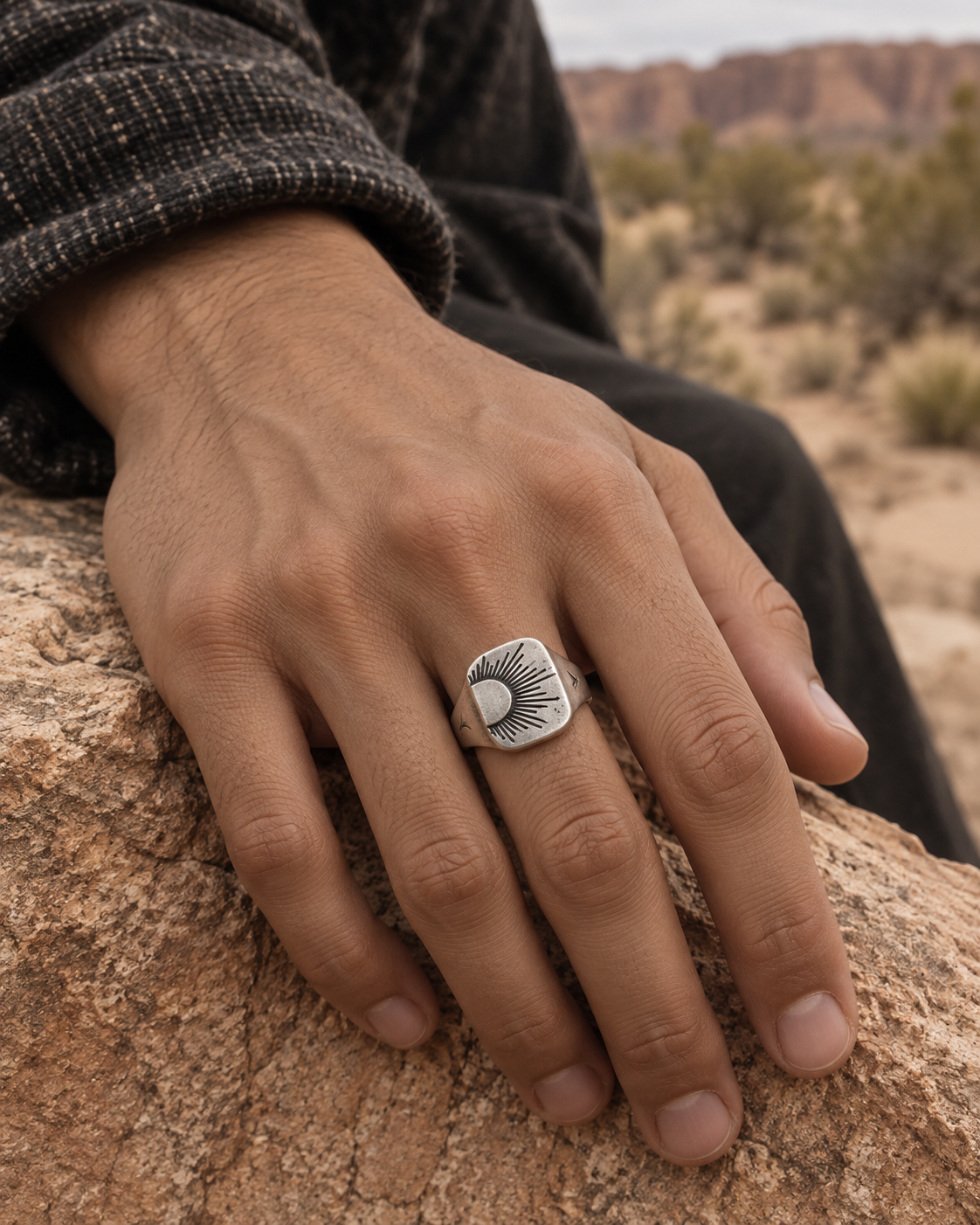 Sunrise Men's Vintage-Style Ring