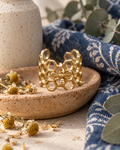 Creative Honeycomb Hexagonal Hollow Ring