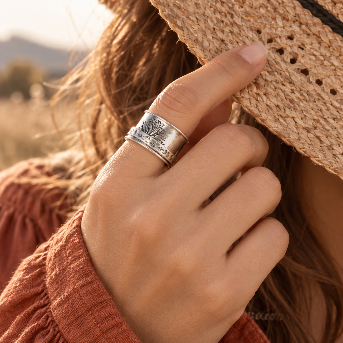 New Ccreative Rotating Life Tree Ring