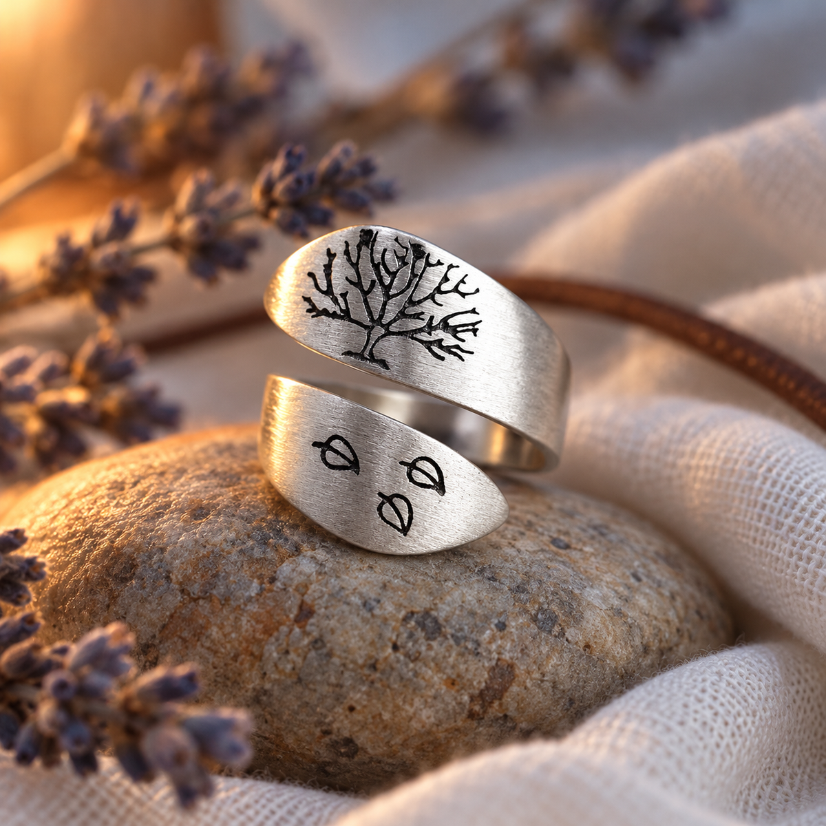 New model life Tree Open-wrapped Ring