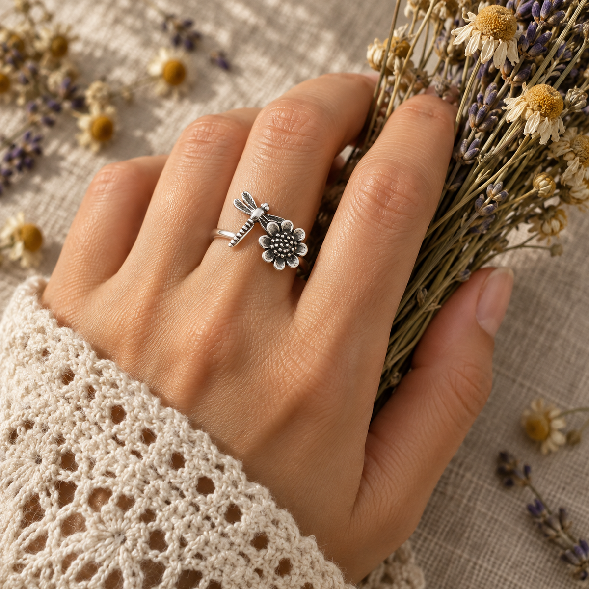 Sunflower Little Dragonfly Ring