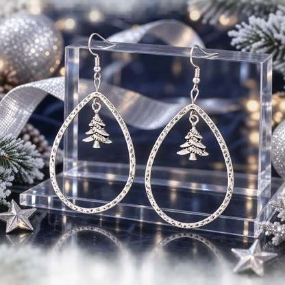 Creative Drop-shaped Hollow Christmas Tree Earrings