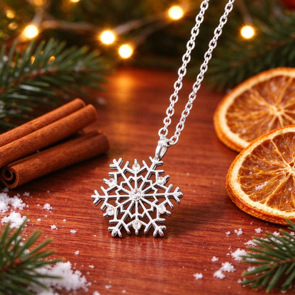 Fashionable Snowflake Diamond Necklace