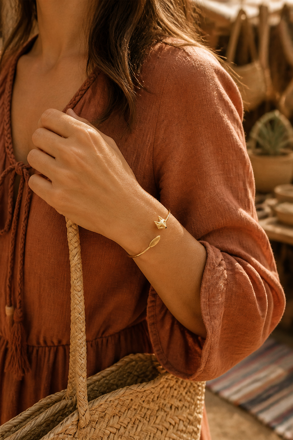 Embossed Open Fox Bracelet