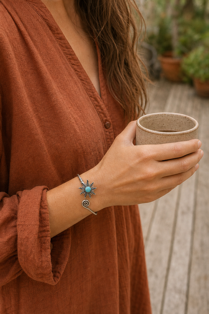 Retro Sunflower Greenstone Bracelet