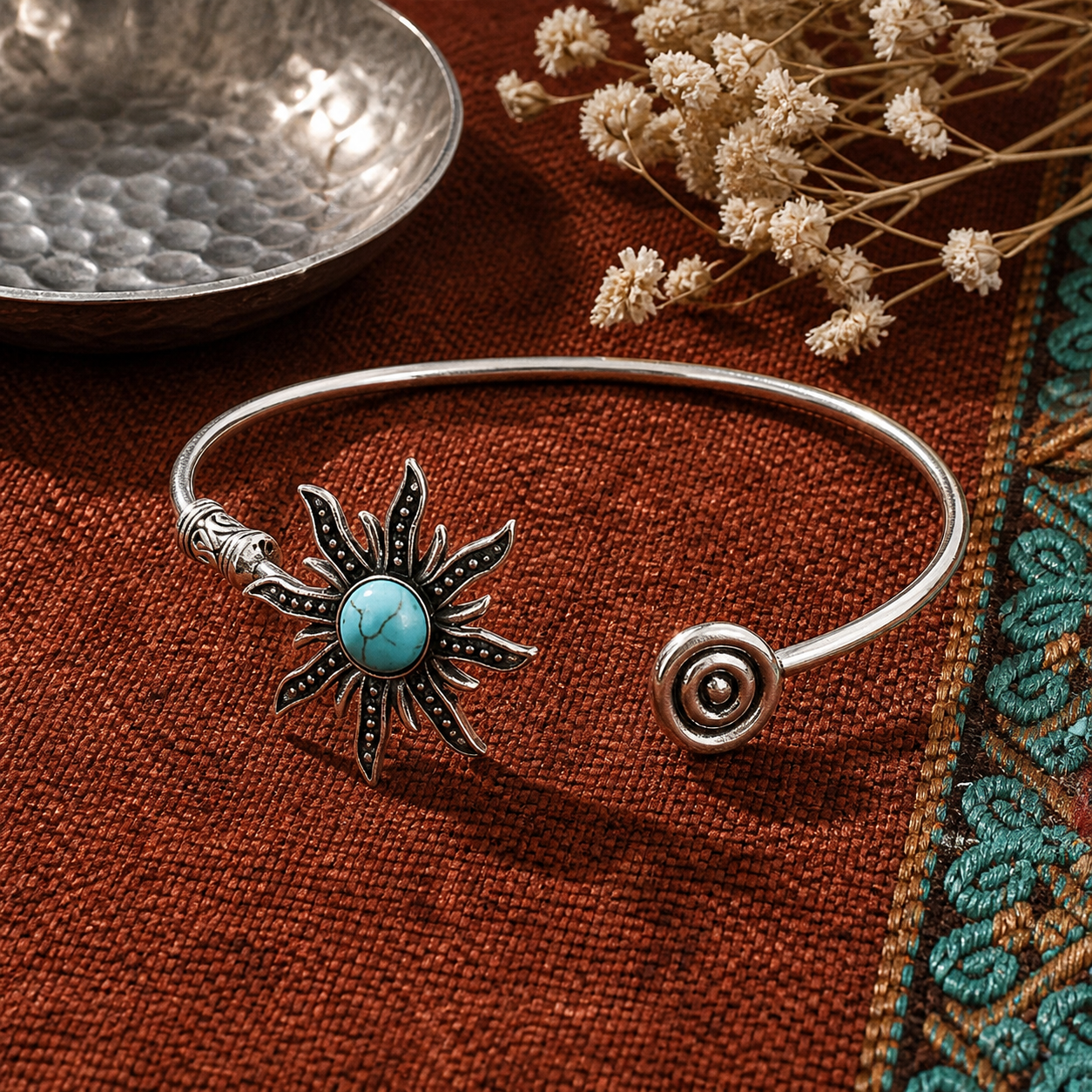 Retro Sunflower Greenstone Bracelet