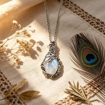 Retro Twisted Moonstone Necklace