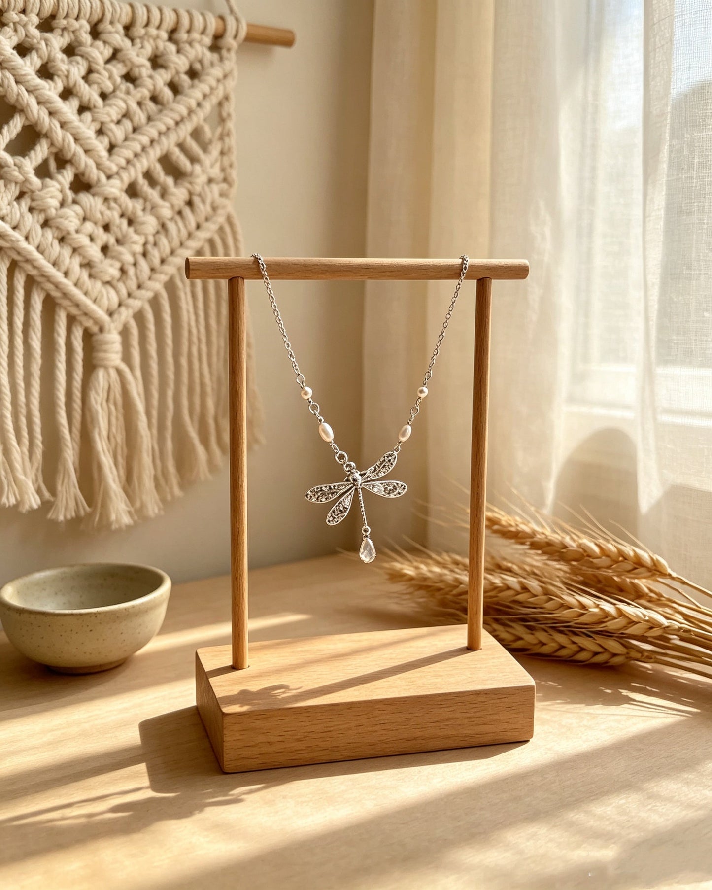 Stylish Dragonfly Anklet