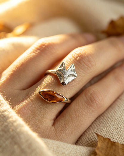 Fashionable Little Fox Opening Ring