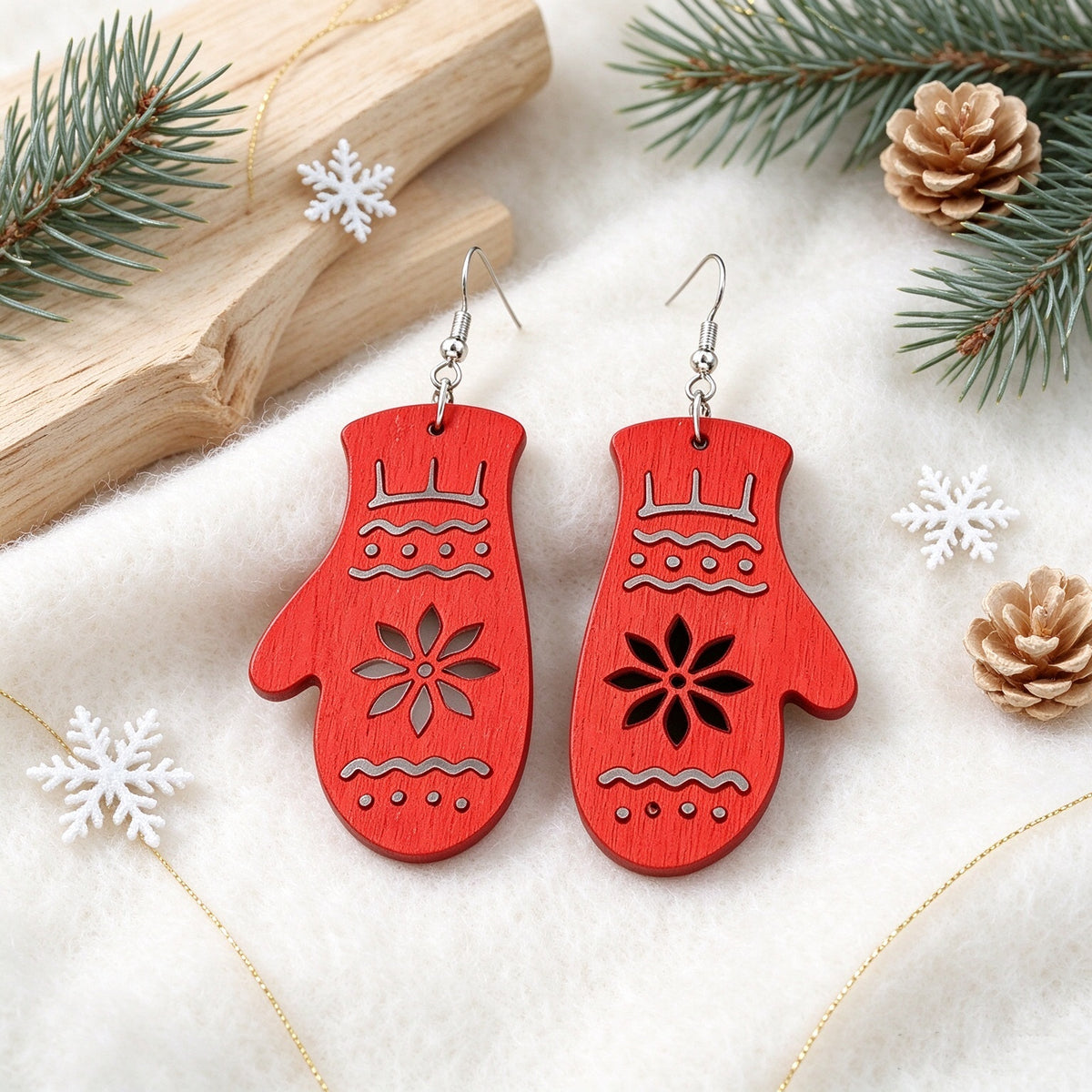 Christmas-themed Hollow-patterned Earrings