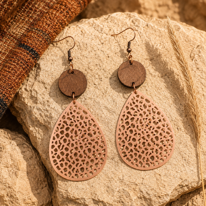 Retro Hollow Spider Web Wooden Pendant Earrings