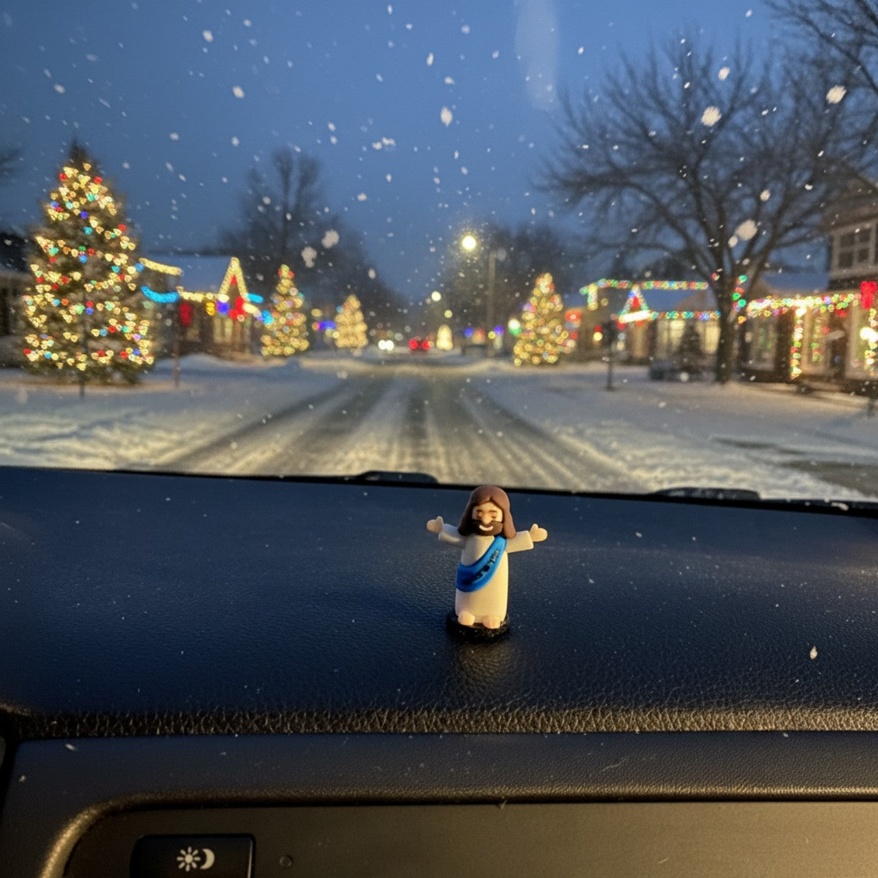 Mini Jesus Figurines 50-Pack – Faith Tokens for Sharing & Events