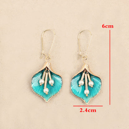 Pearl Flower Petal French-style Earrings