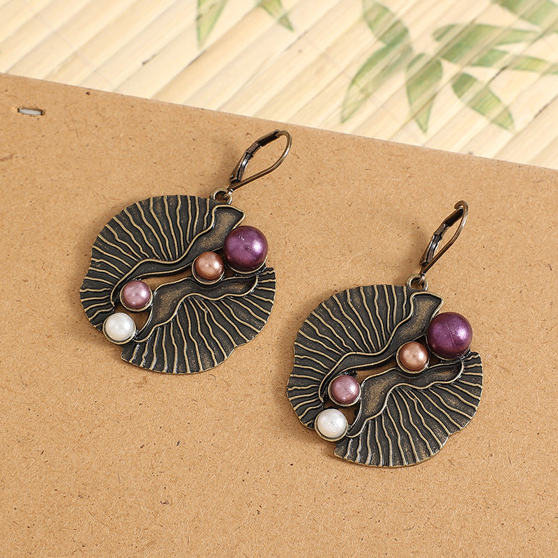 Fan-shaped Colored Pearl Earrings