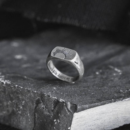 Sunrise Men's Vintage-Style Ring