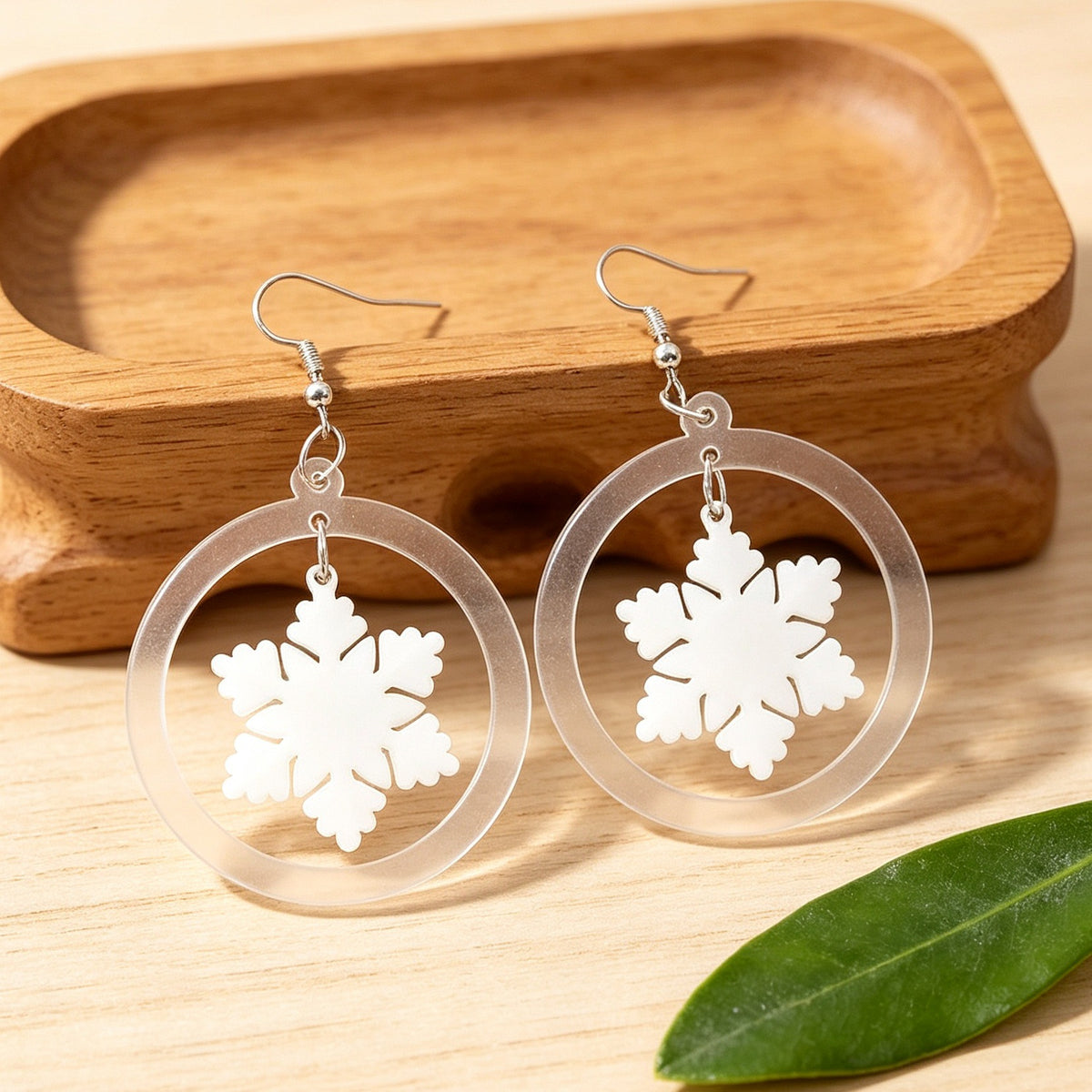 Circular-shaped Assembled Snowflake Party Earrings