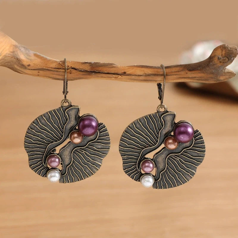 Fan-shaped Colored Pearl Earrings