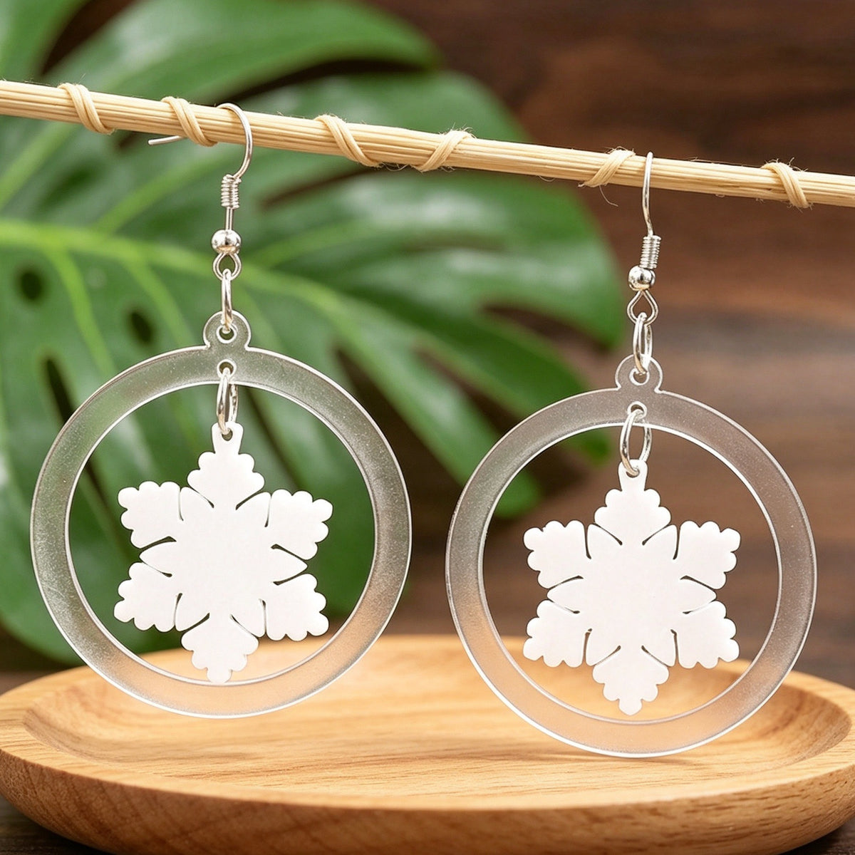 Circular-shaped Assembled Snowflake Party Earrings