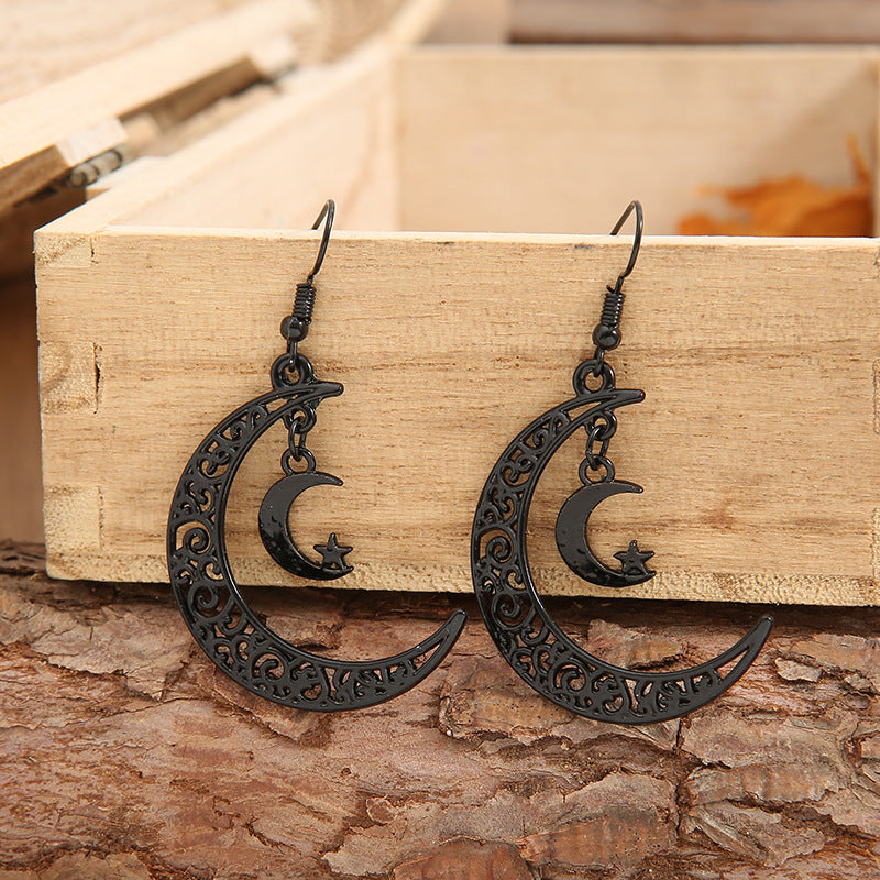 【Halloween Black Collection】 Hollow Crescent-shaped Earrings