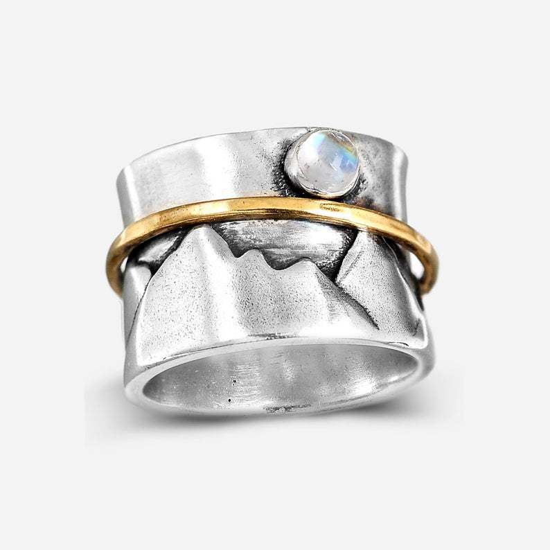 Valley Golden Circle Moonstone Ring