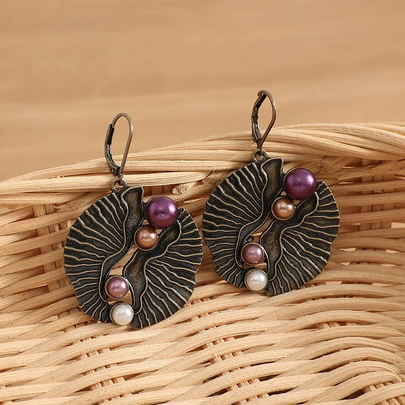 Fan-shaped Colored Pearl Earrings