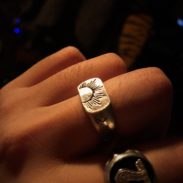 Sunrise Men's Vintage-Style Ring