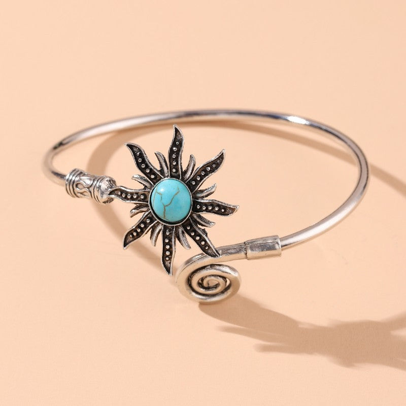 Retro Sunflower Greenstone Bracelet