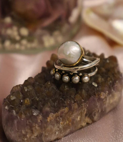 New Large Pearl Open Ring